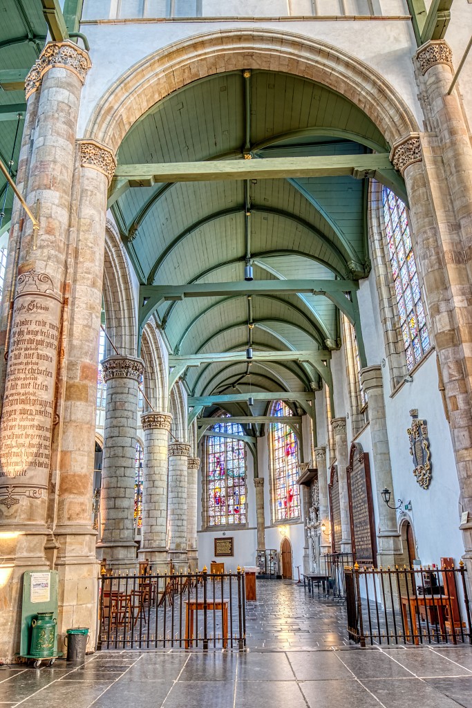 HDR sint-janskerk grote kerk sint-jan sint jan gouda glas in lood eglise church kerkfotografie pelerinage religie religion bedevaartsoord rooms katholiek protestant